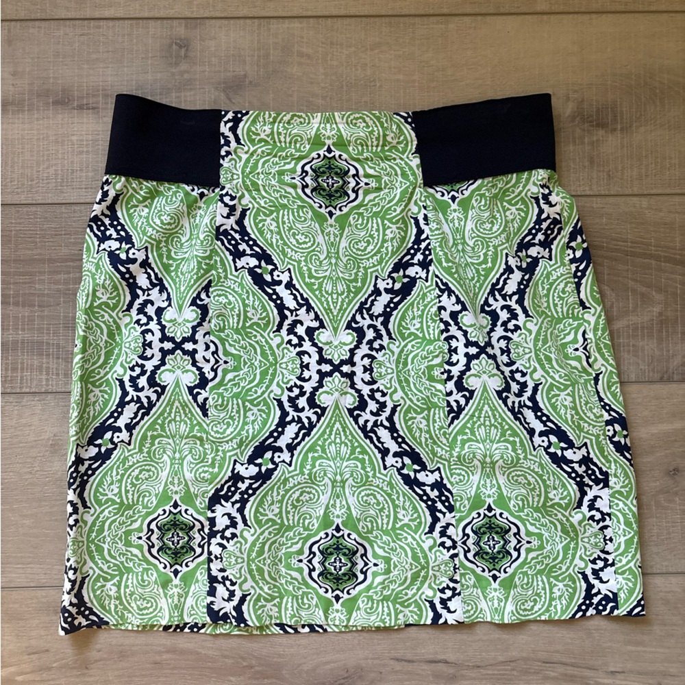 J McLaughlin Green and Navy Medallion Patterned Skirt Size 10